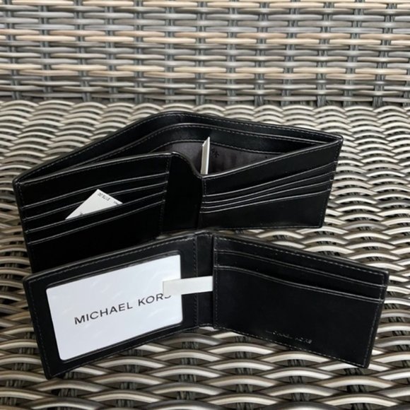 Michael Kors Men`s Cooper Pebbled Leather Billfold Wallet With Passcase - Picture 10 of 16